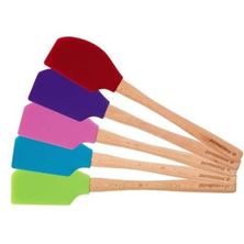 Picture of SPATULA SILICONE WITH WOODEN HANDLE RED